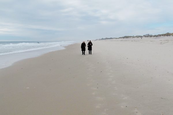 beach-hamptons-by-lars-falk