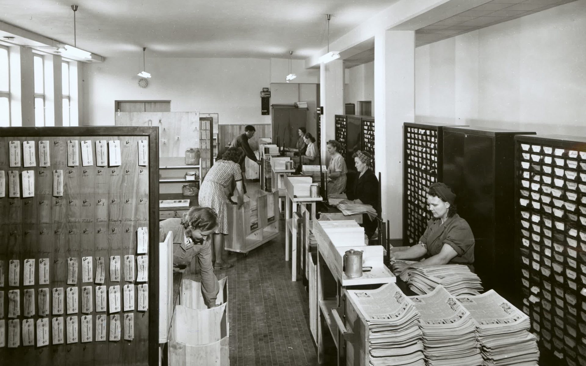 ICA-förlaget, sortering av ICA-kuriren, ca 1945-50